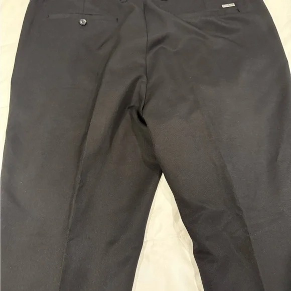 Black Greg Norman Five Iron Golf Pants Size 36W/32L - Picture 10 of 10